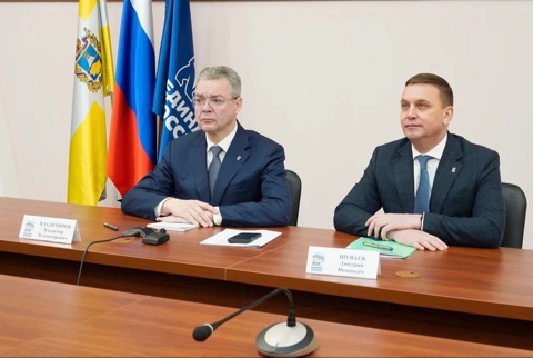 Выполнение народной программы «Единой России» обеспечило местами в школах 1,1 миллиона учеников по всей стране Выполнение народной программы «Единой России» обеспечило местами в школах 1,1 миллиона учеников по всей стране