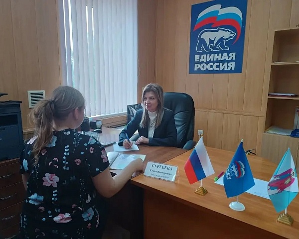 Депутаты Думы Шпаковского округа приняли участие в тематической неделе приемов по вопросам образования
