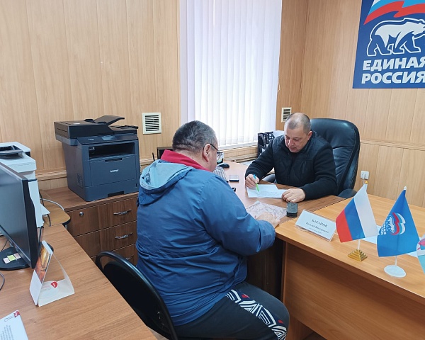 Депутаты провели  приемы граждан по вопросам социальной поддержки