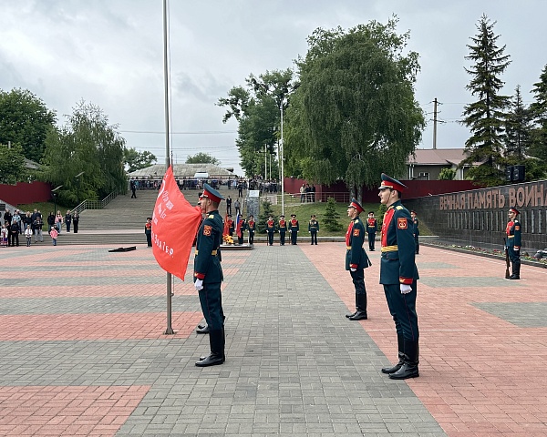 Депутаты Думы Шпаковского округа поздравили ветеранов Великой Отечественной войны и почтили память погибших в годы войны