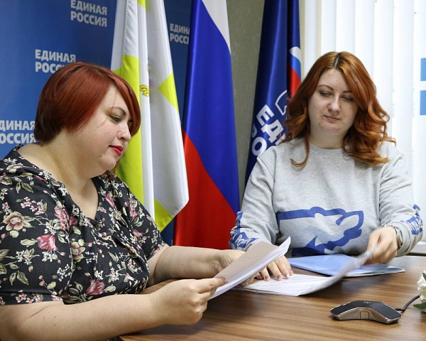 Ставропольская активистка Волонтерского центра подала документы для участия в Предварительном голосовании