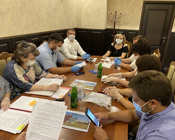 18 июня 2020 года состоялось  заседание комитета Совета Шпаковского муниципального района Ставрополького края по  по бюджету и  экономической политике