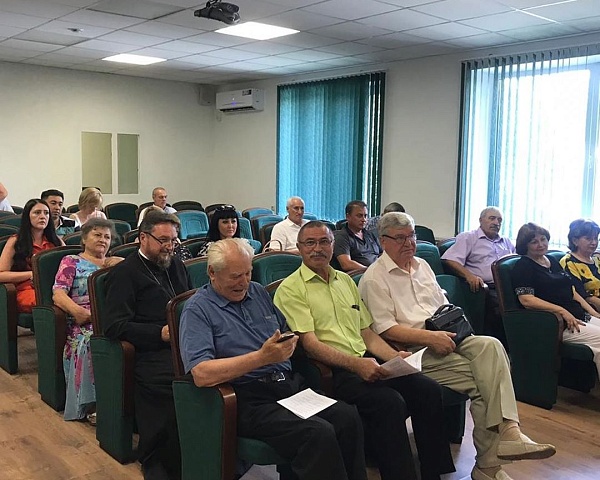 26 июня 2019 года в малом зале заседаний администрации района состоялось первое заседание Общественного Совета Шпаковского муниципального района третьего созыва